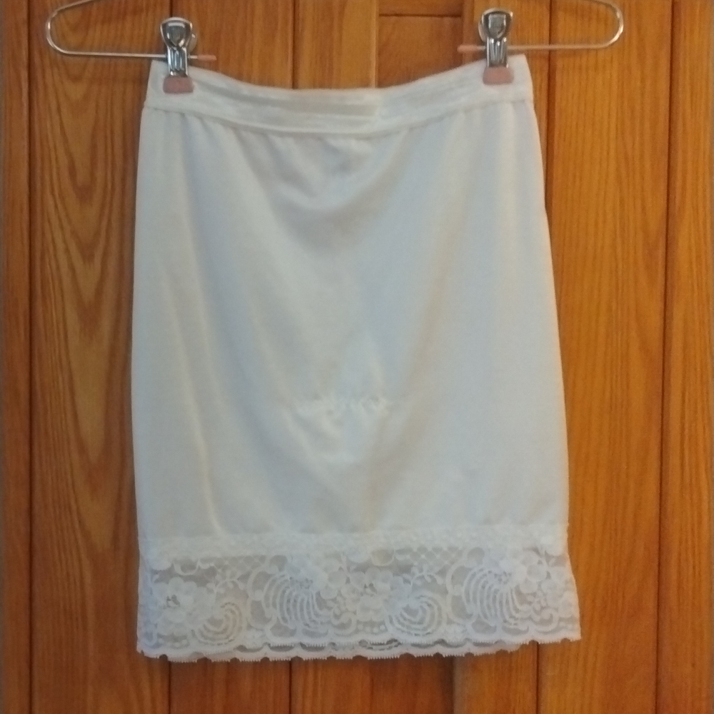 Flexees Compression Shapewear. Size L